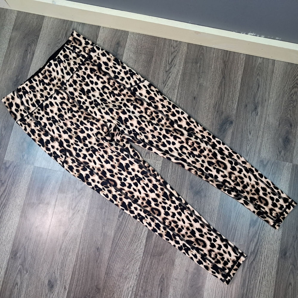 Victoria's Secret Womens High Rise Legging Size 12 Cheetah Print